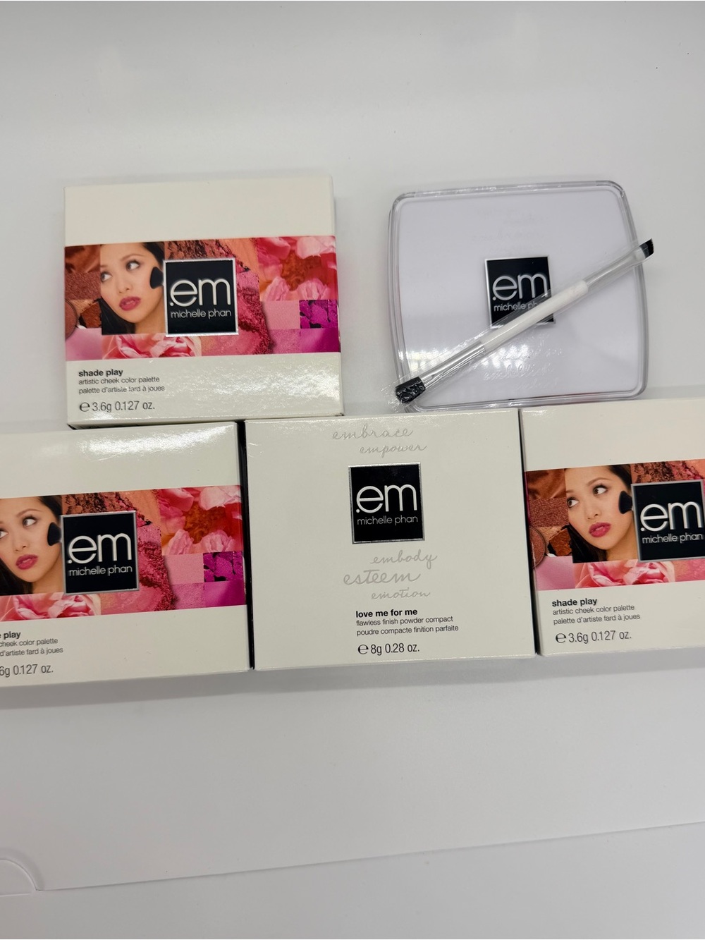 Em by Michelle Phan, Lips, Cheeks And Face 5 Palettes NIB - Picture 4 of 5